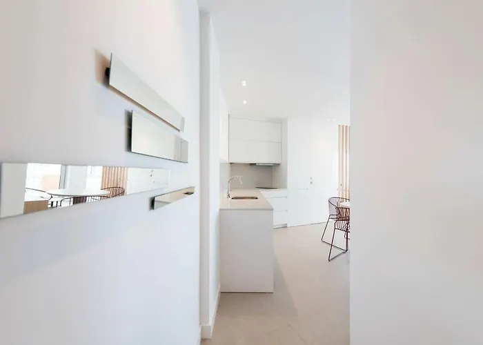 Sleep By The Sea - Las Canteras Apartment *