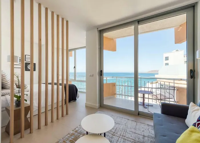 Sleep By The Sea - Las Canteras