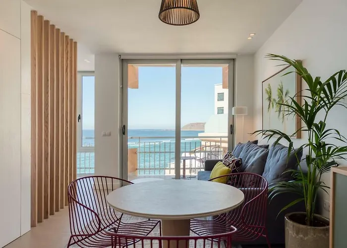 Sleep By The Sea - Las Canteras * לאס פאלמס דה גראן קנאריה